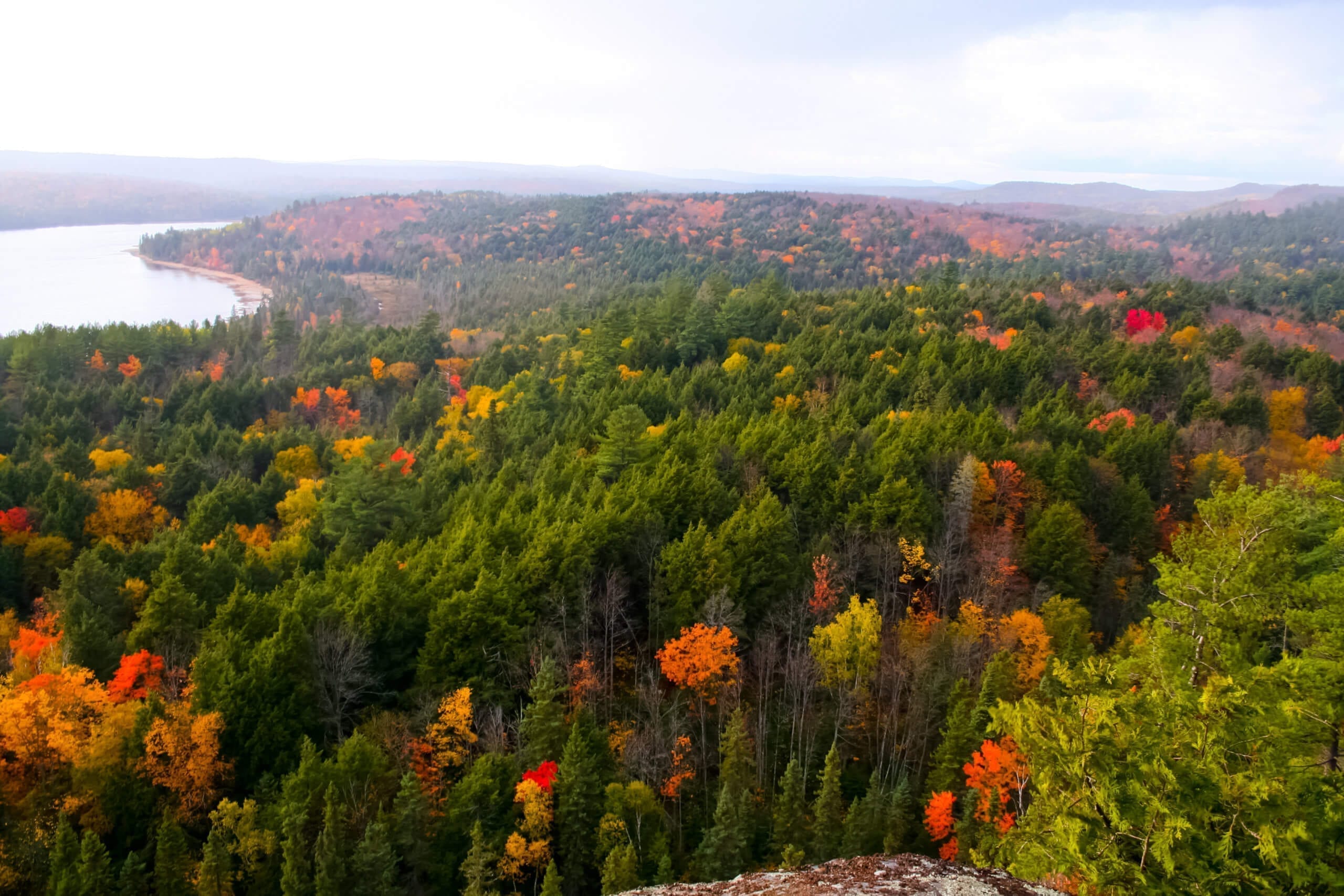 Best spots for colourful fall leaves in Canada