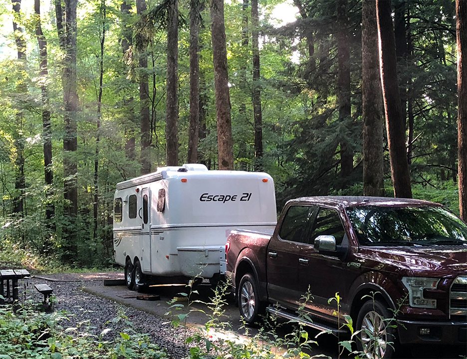 https://escapetrailer.com/wp-content/uploads/2021/07/Great-Smoky-Mtns.-NP-TN.jpg