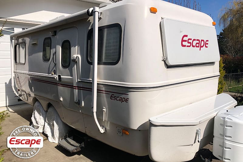 used-fiberglass-travel-trailers-for-sale-Cole-2009-19-01