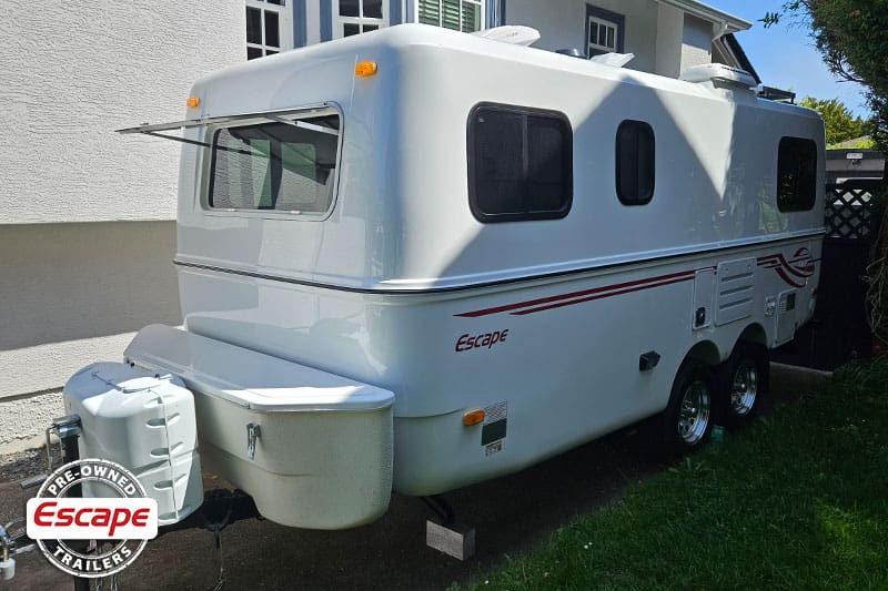01-used-fiberglass-travel-trailers-for-sale-Heard-2021-19