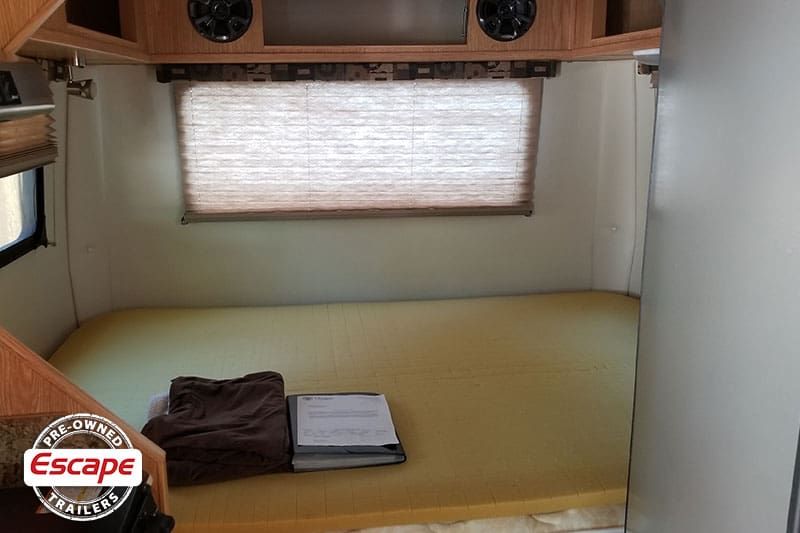 06-Ambron-2013-19-used-fiberglass-travel-trailers-for-sale