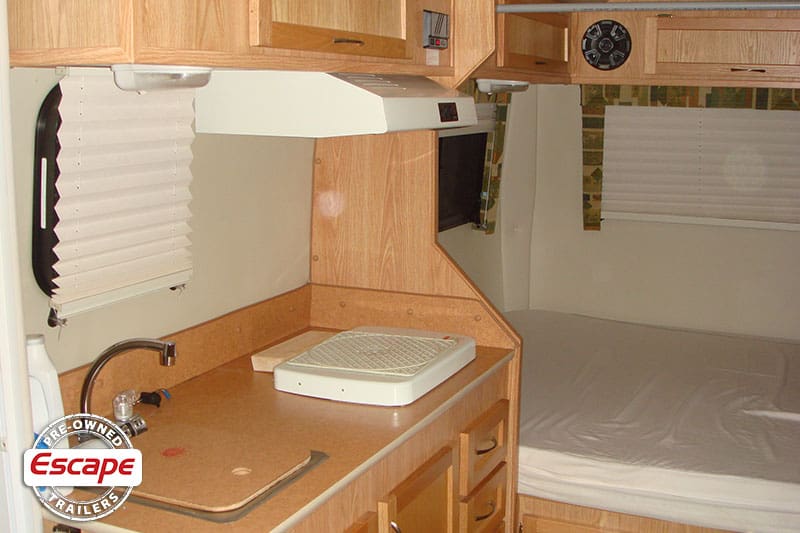 03-Kristalovich-2011-19-used-fiberglass-travel-trailers-for-sale