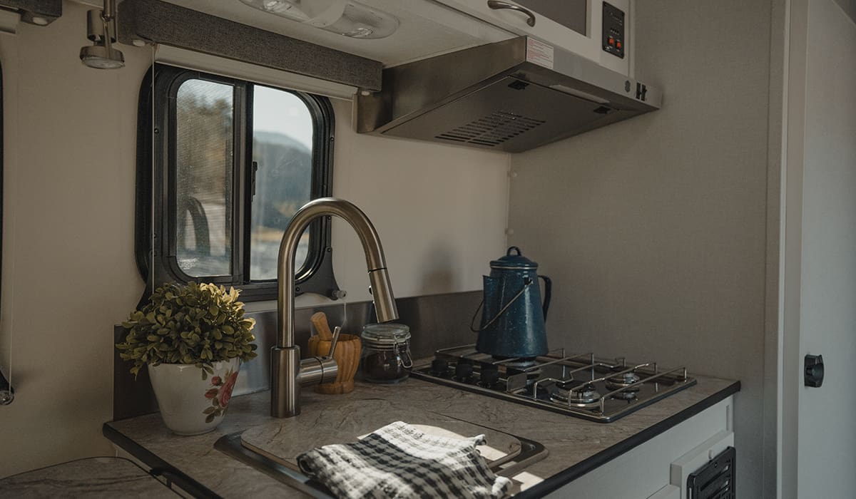 17 foot rv 07