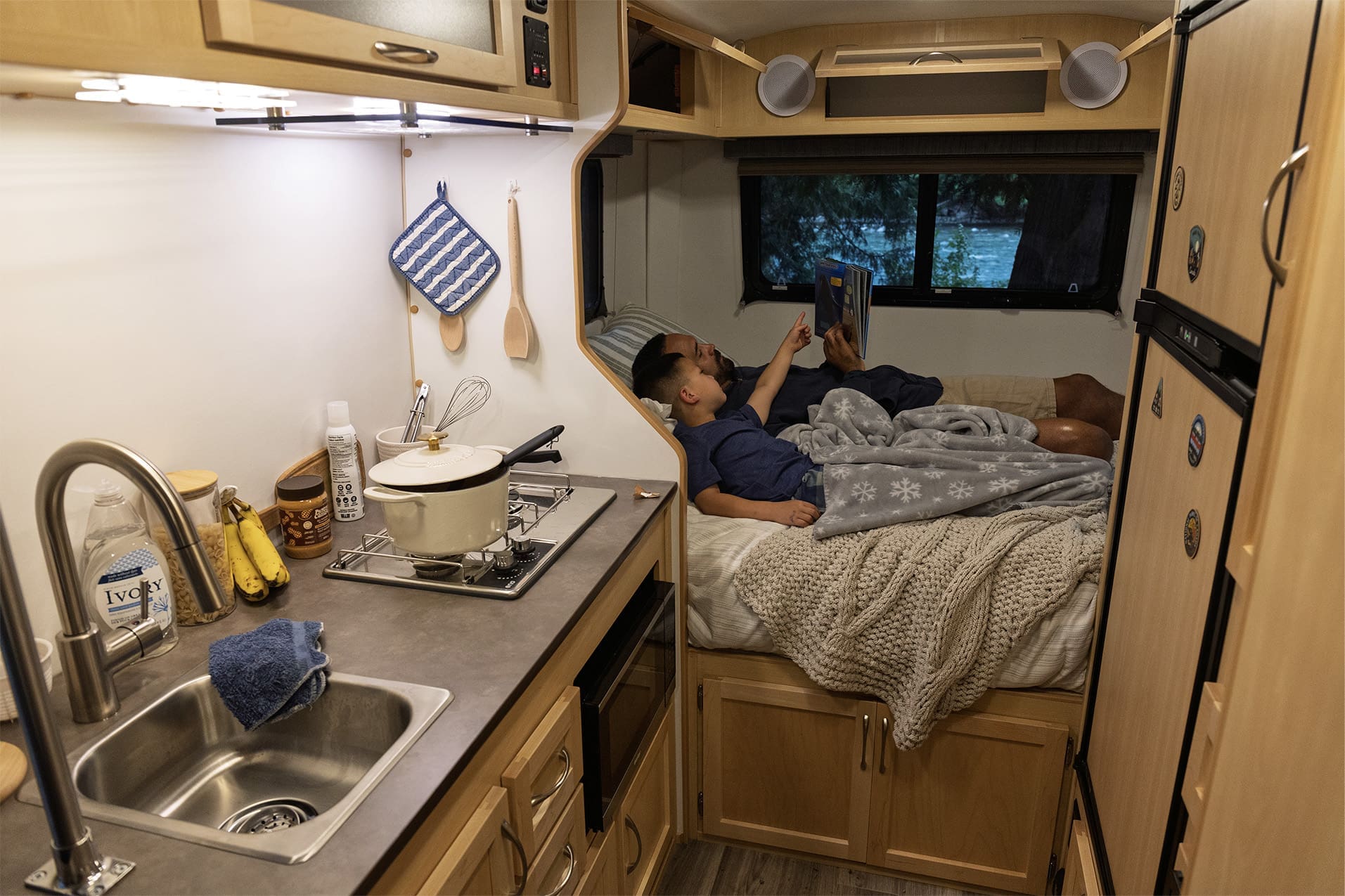 19 foot rvs3