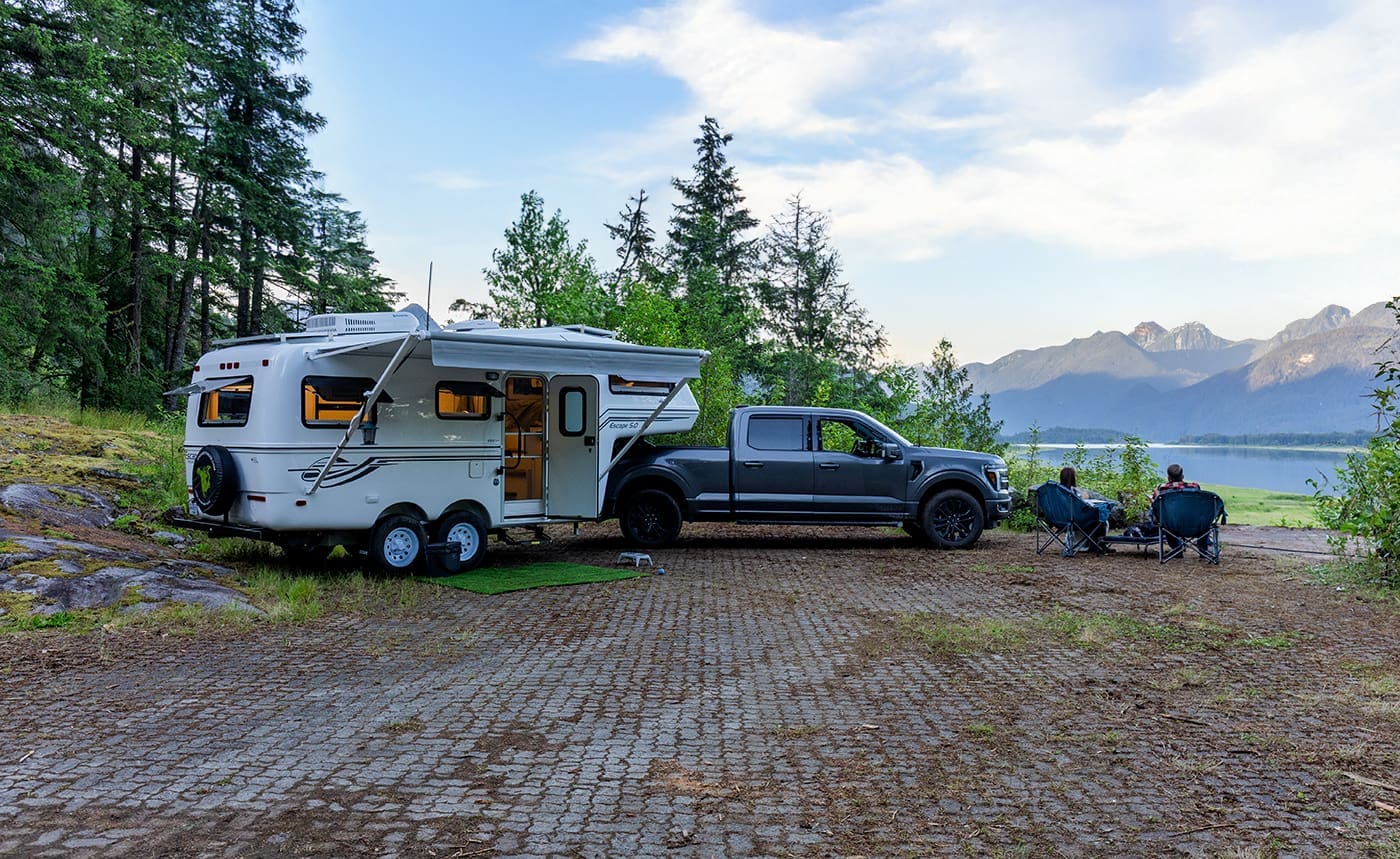 fifth wheel fiberglass rv 2